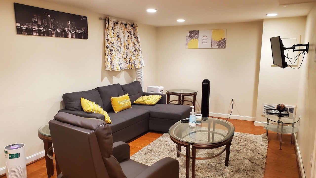 Photo of Livingroom in Lynn