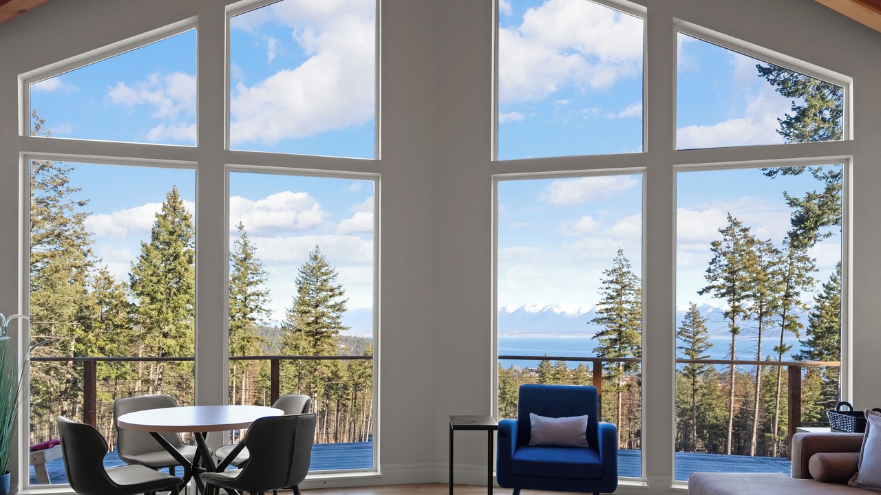 Photo of Livingroom in Lakeside