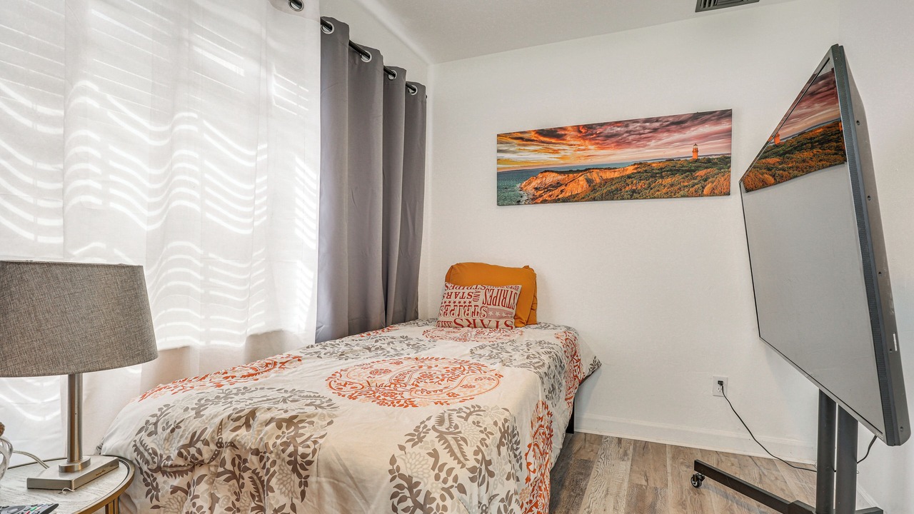 Photo of Bedroom in Highland Garden