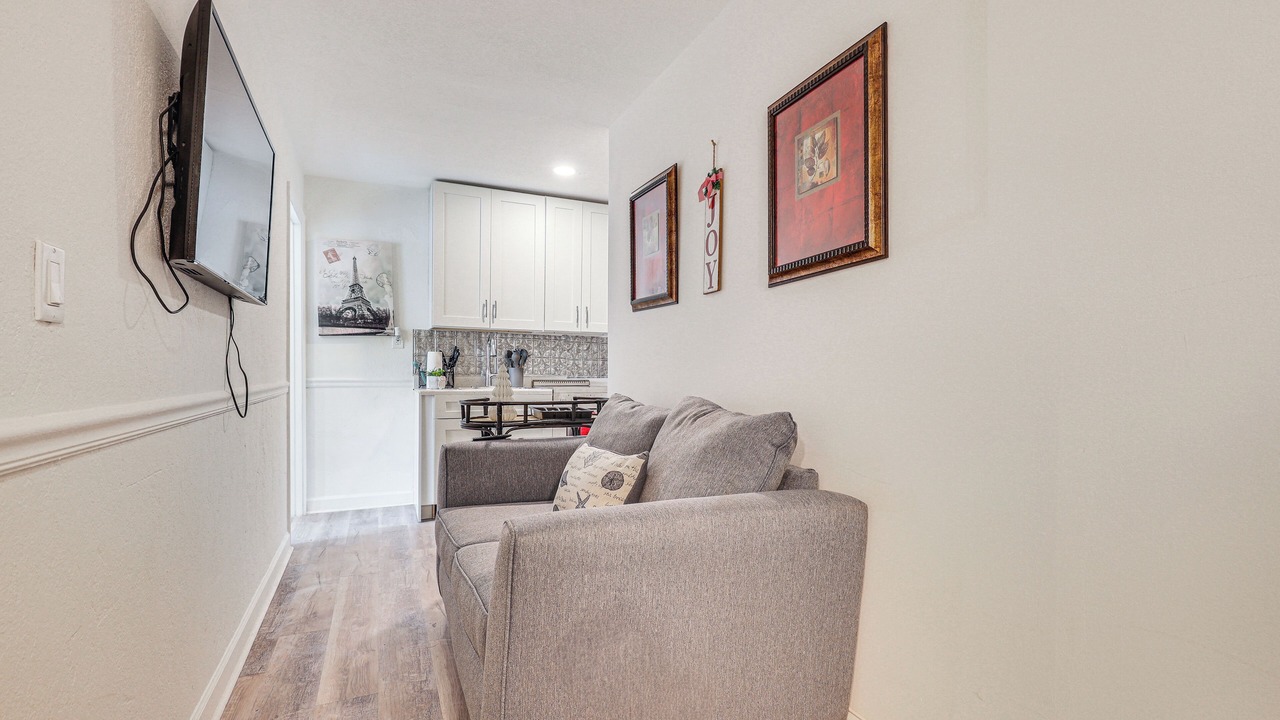Photo of Bedroom in Highland Garden
