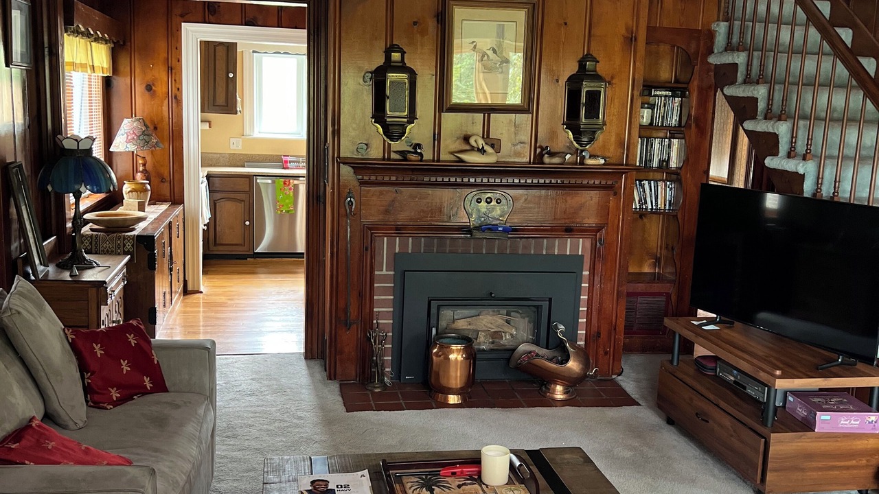 Photo of Livingroom in Wardour