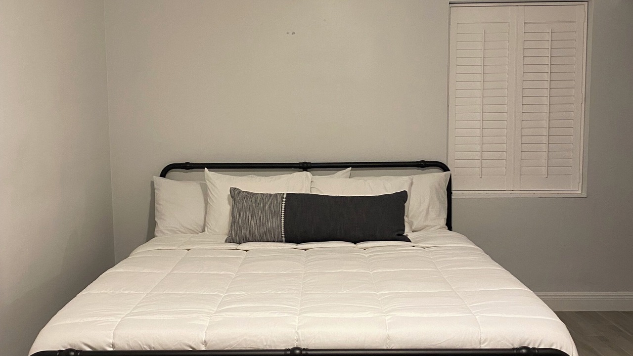 Photo of Bedroom in Riverside Park
