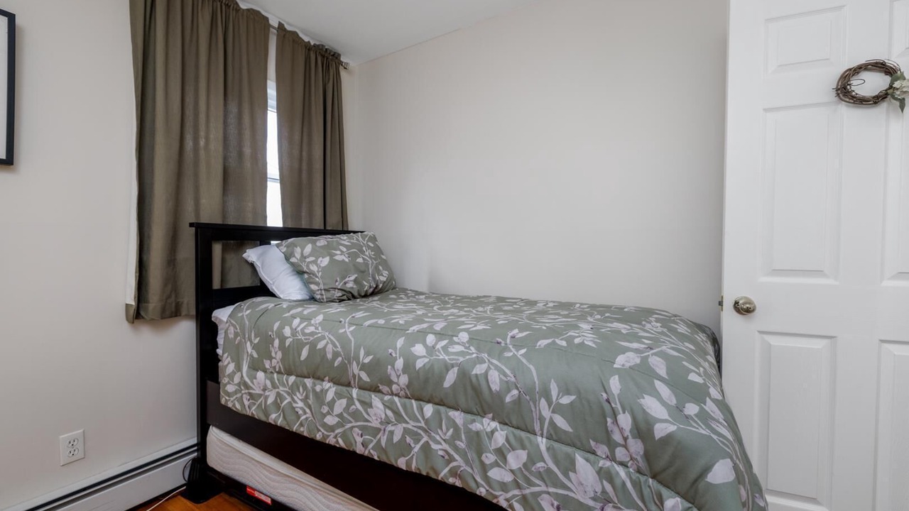Photo of Bedroom in North Cape May