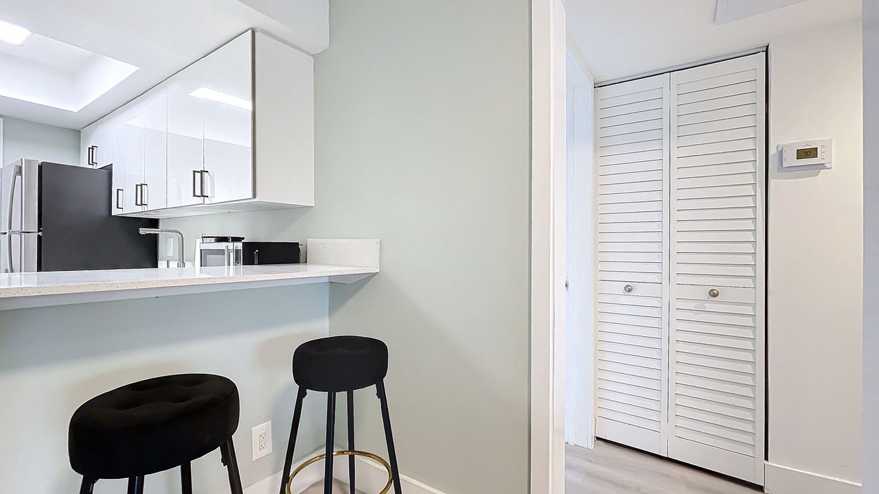 Photo of Kitchen in Lauderdale Harbours