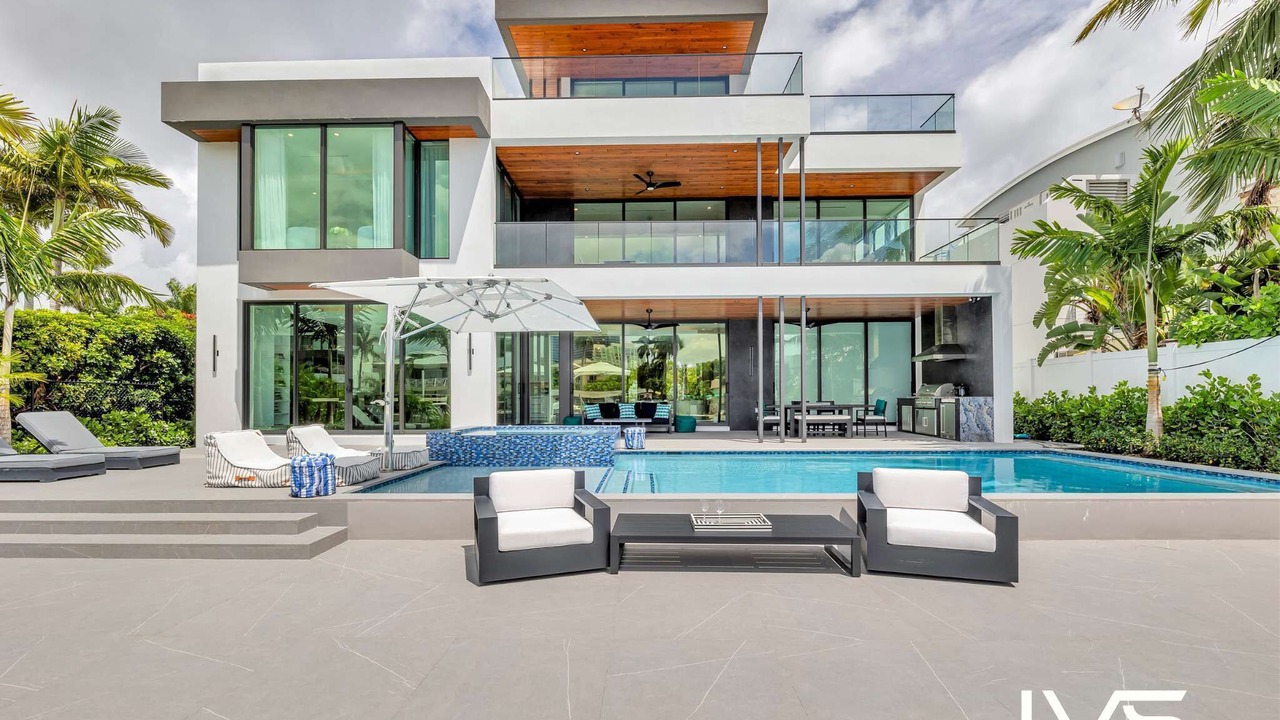 Photo of Outdoor in Lauderdale Harbours