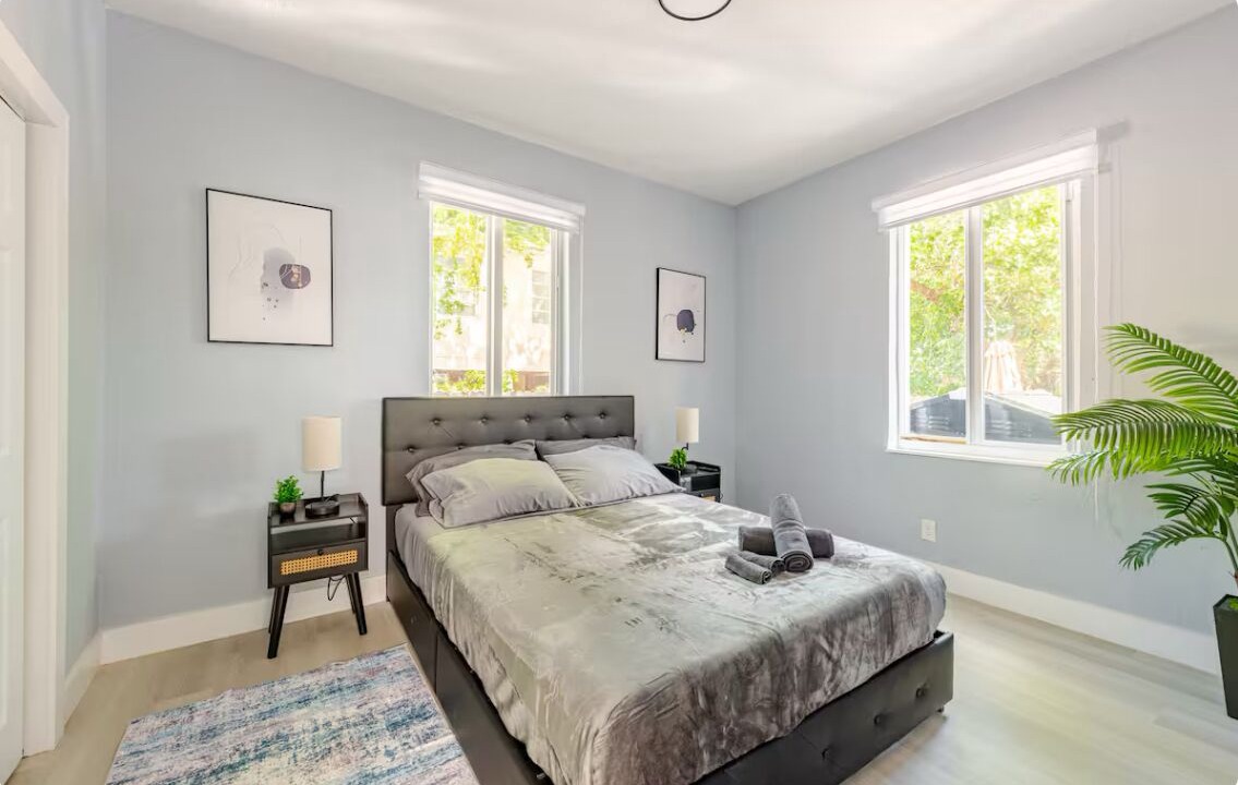 Photo of Bedroom in Allapattah