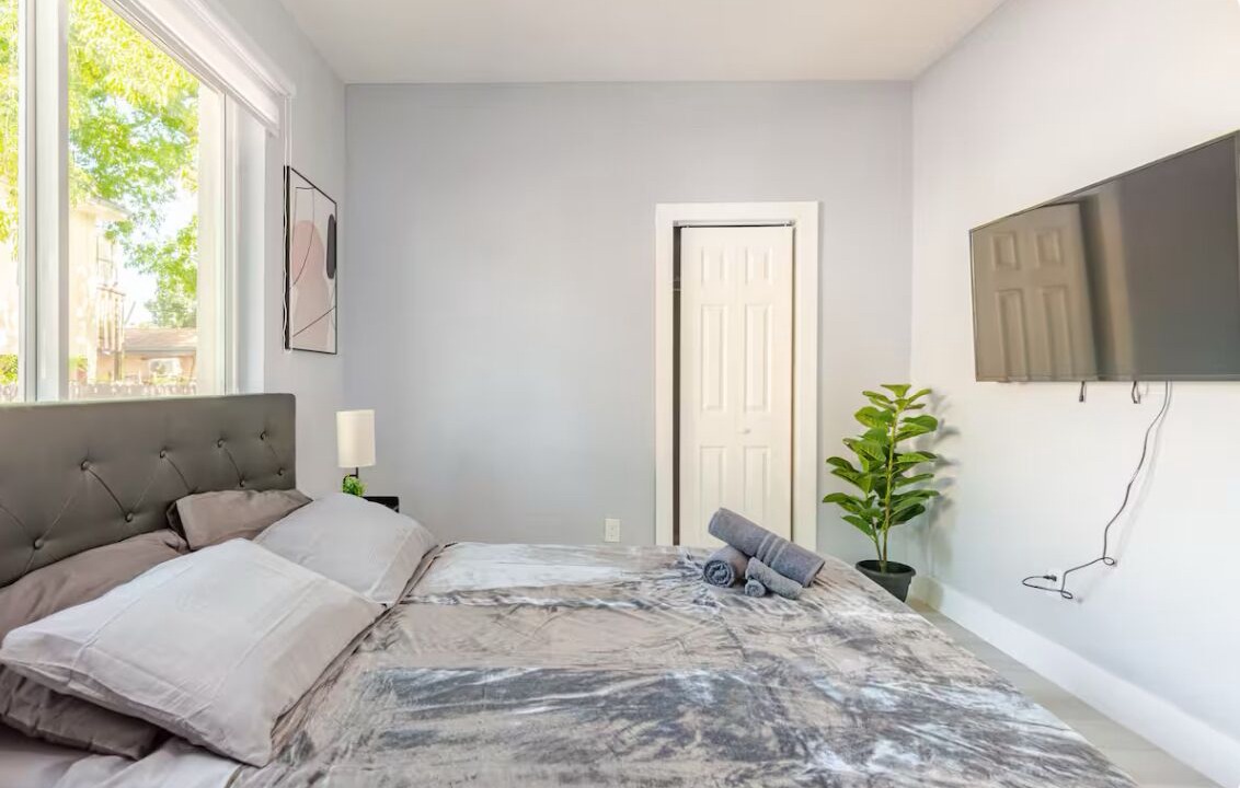 Photo of Bedroom in Allapattah