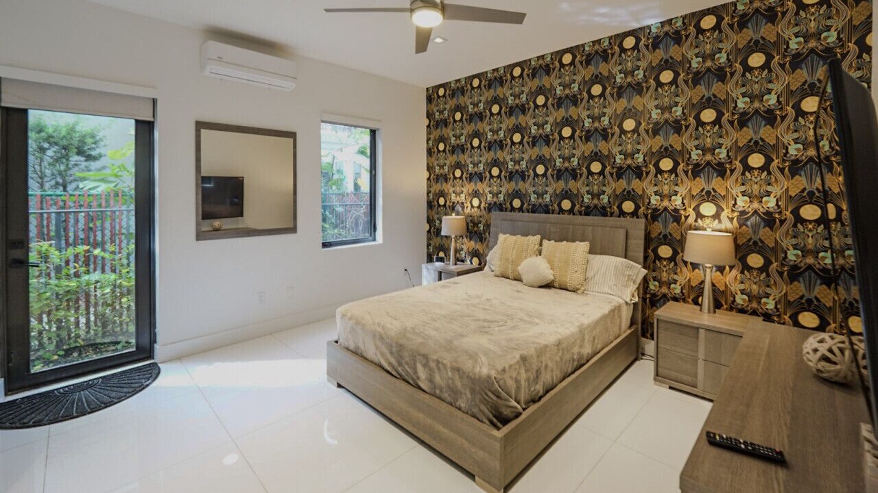 Photo of Bedroom in Colee Hammock