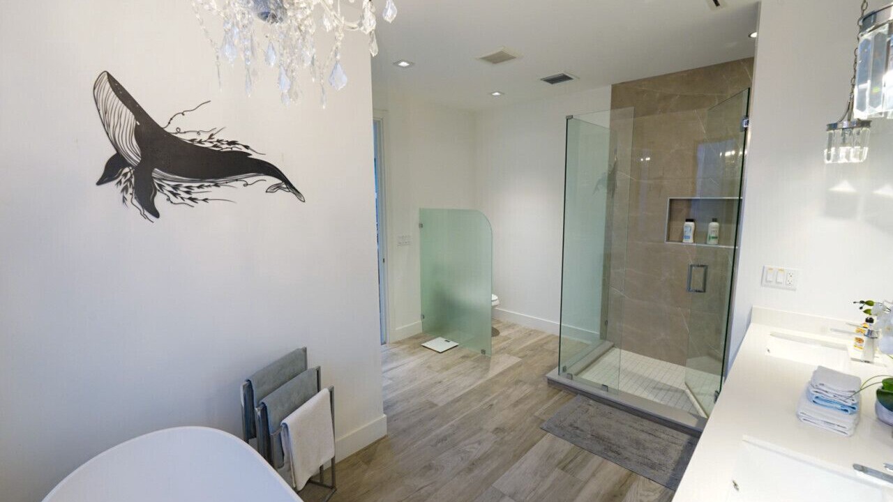 Photo of Bathroom in Colee Hammock