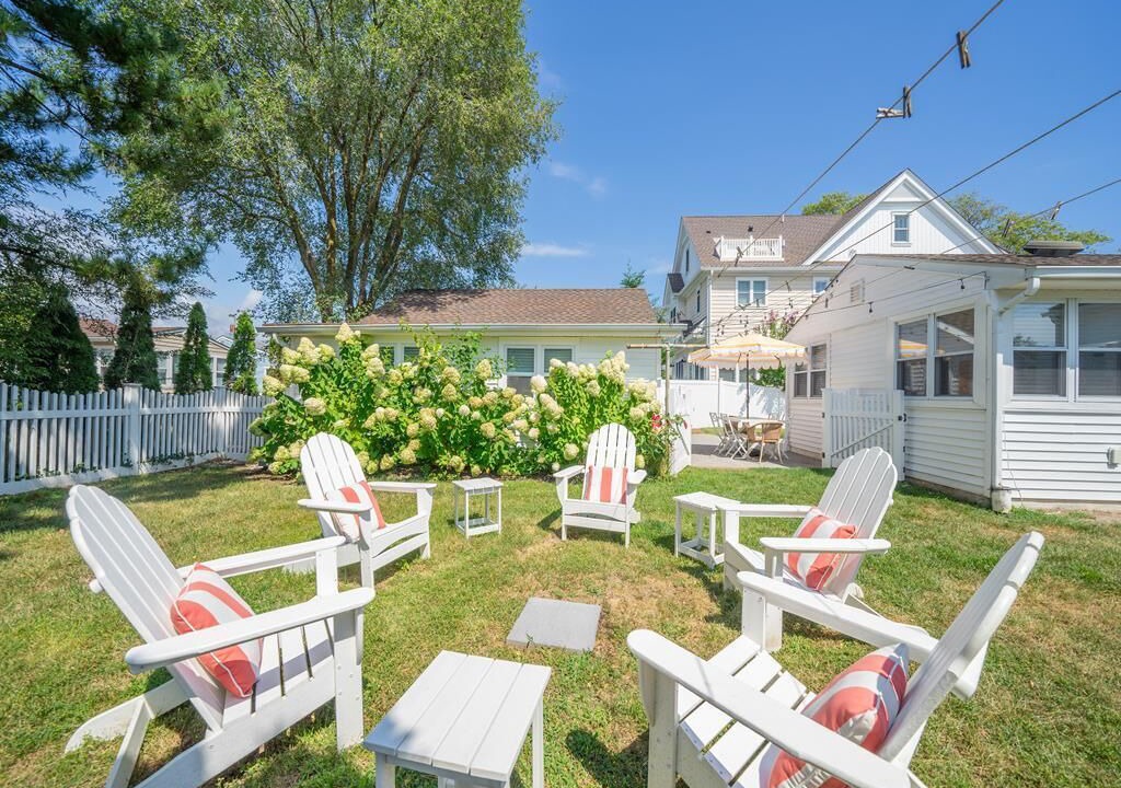Photo of Patio Balcony in Village Green