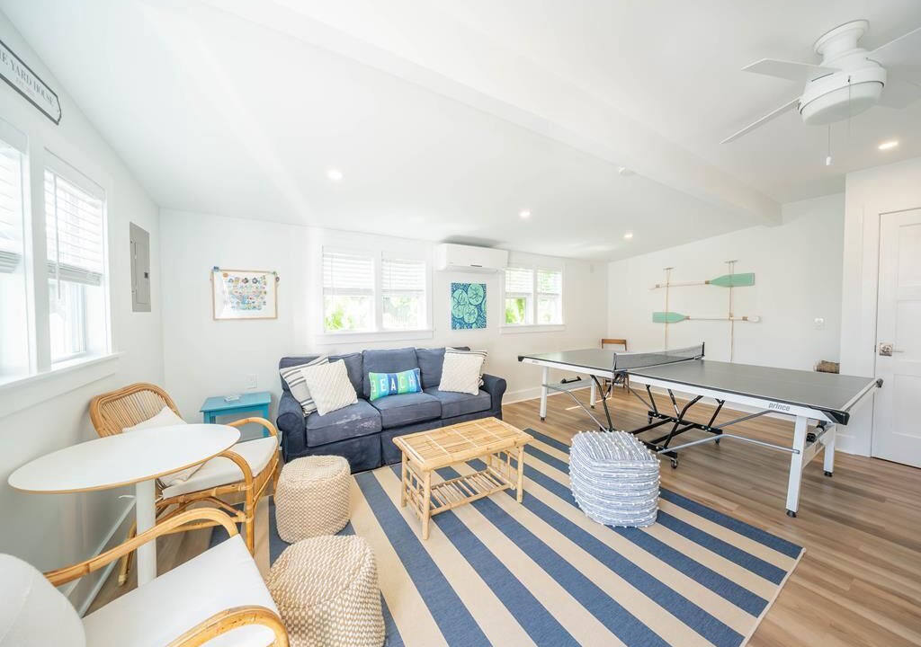 Photo of Livingroom in Village Green