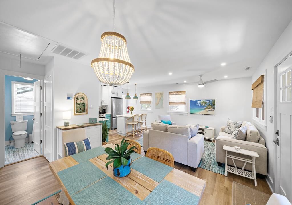 Photo of Livingroom in Village Green