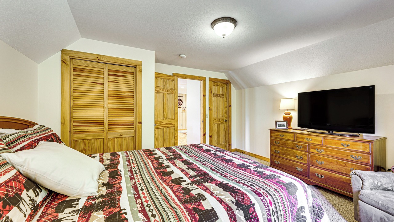 Photo of Bedroom in Mace