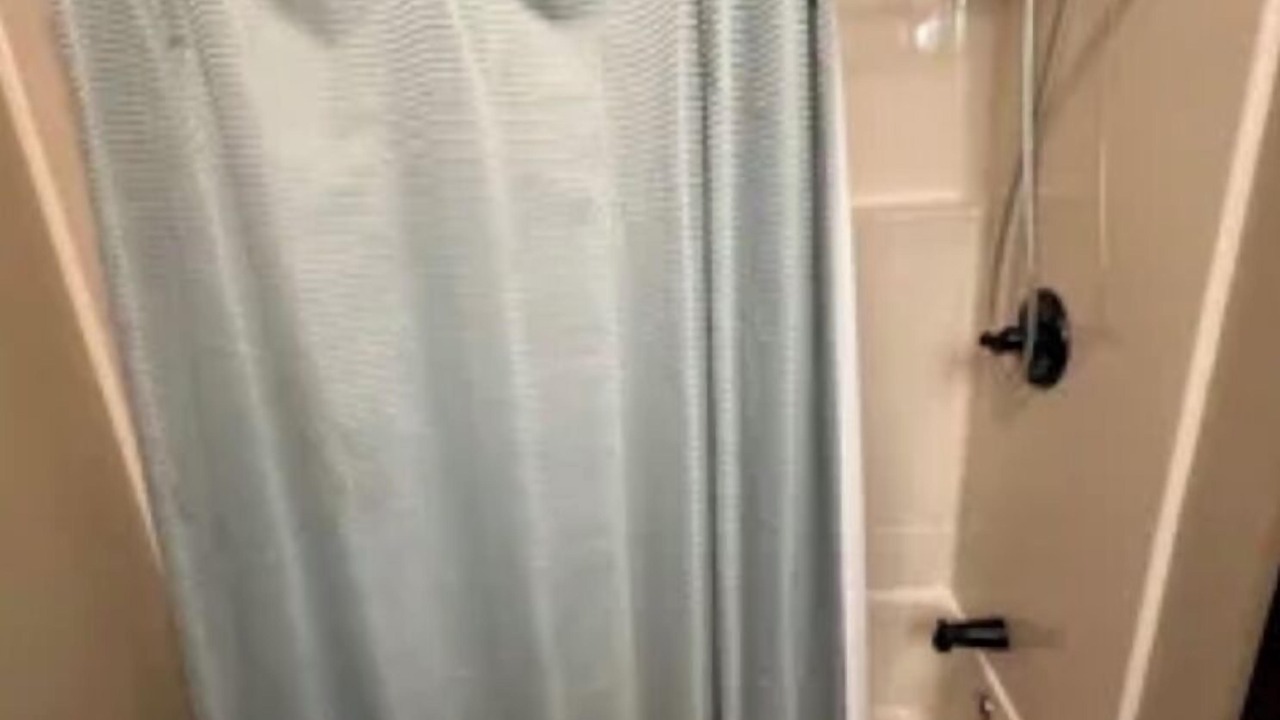 Photo of Bathroom in Edray