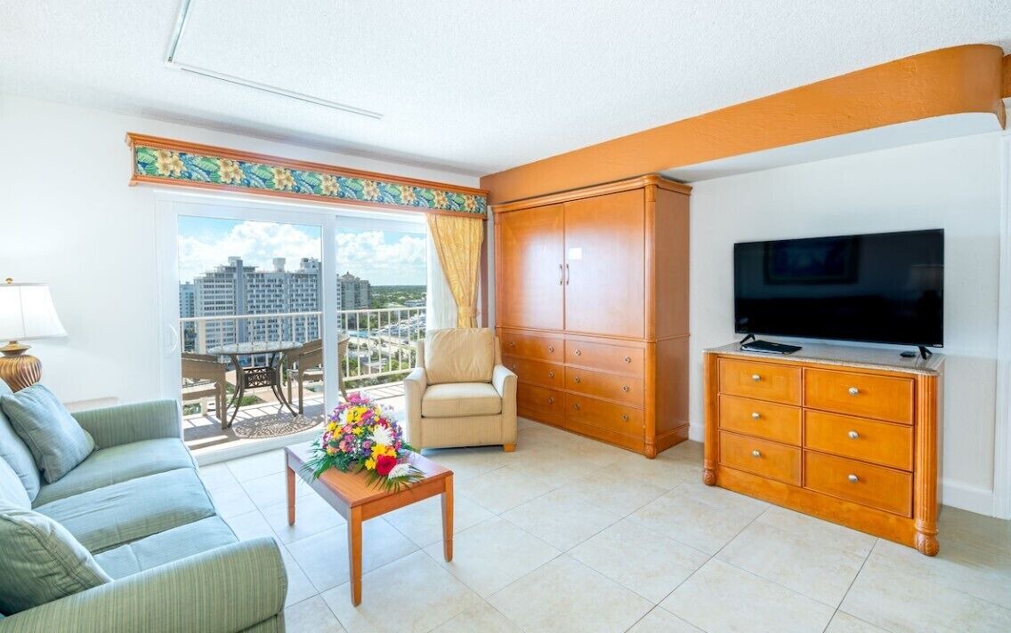 Photo of Livingroom in East Fort Lauderdale