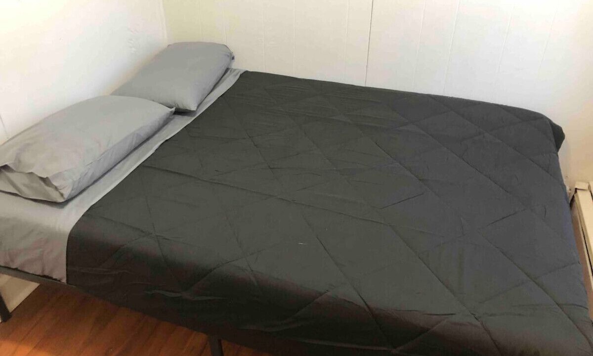 Photo of Bedroom in Elizabeth