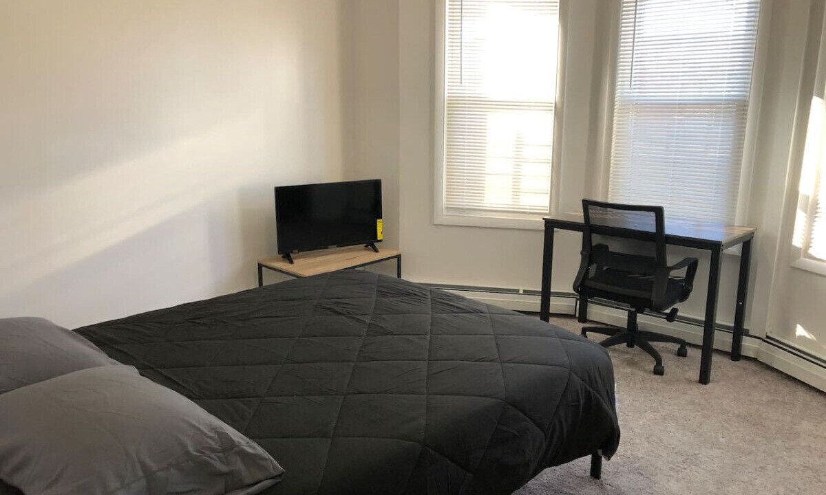 Photo of Bedroom in Linden