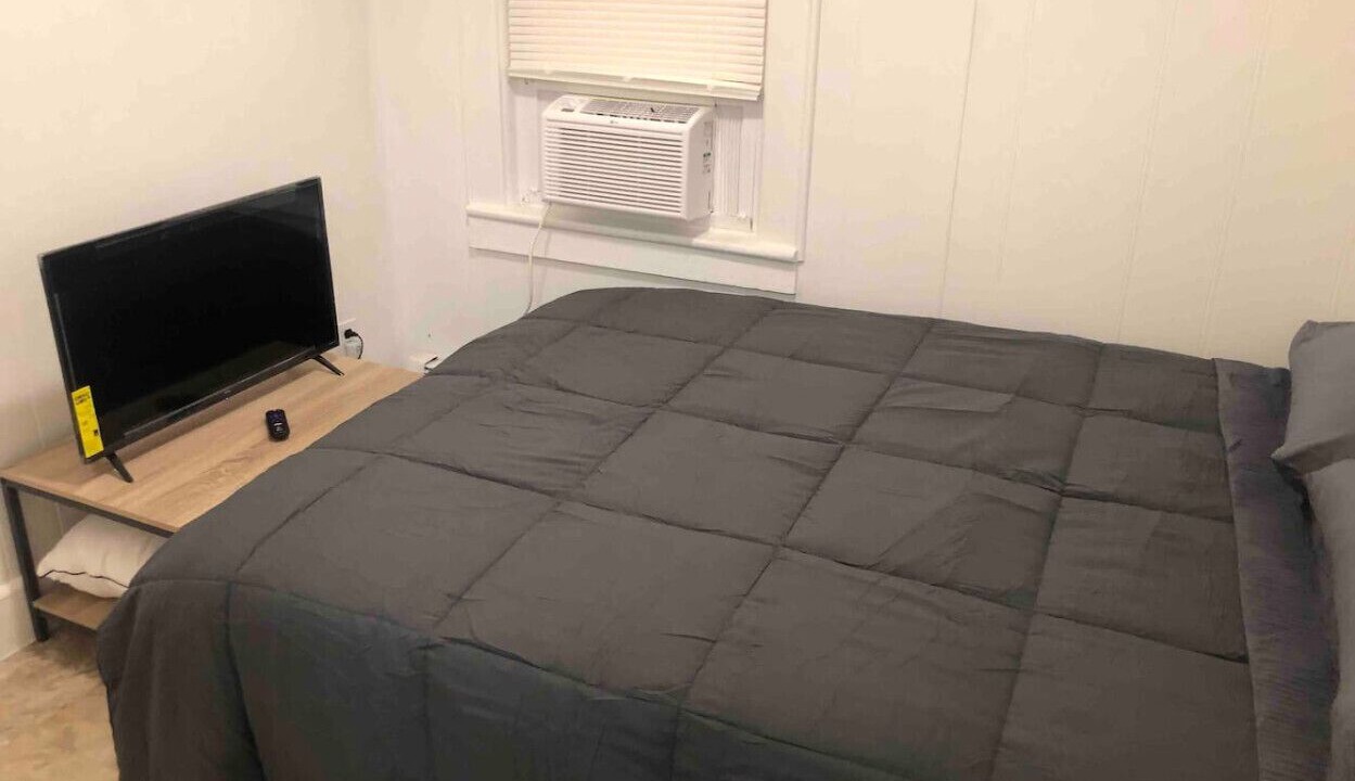 Photo of Bedroom in Elizabeth