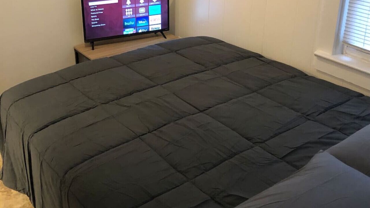 Photo of Bedroom in Elizabeth