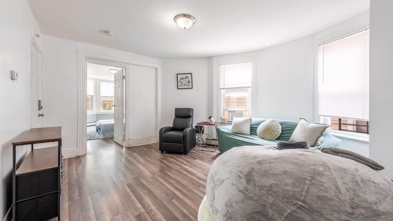 Photo of Bedroom in Forest Hill