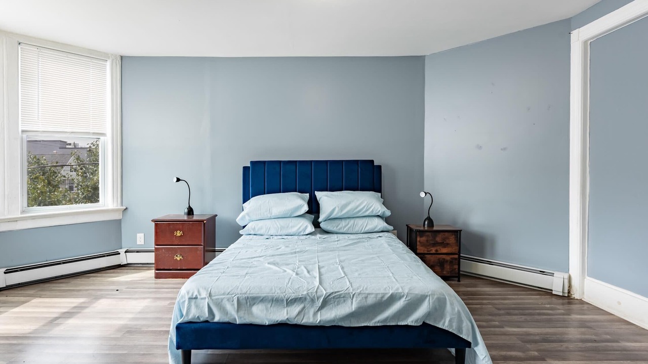 Photo of Bedroom in Forest Hill