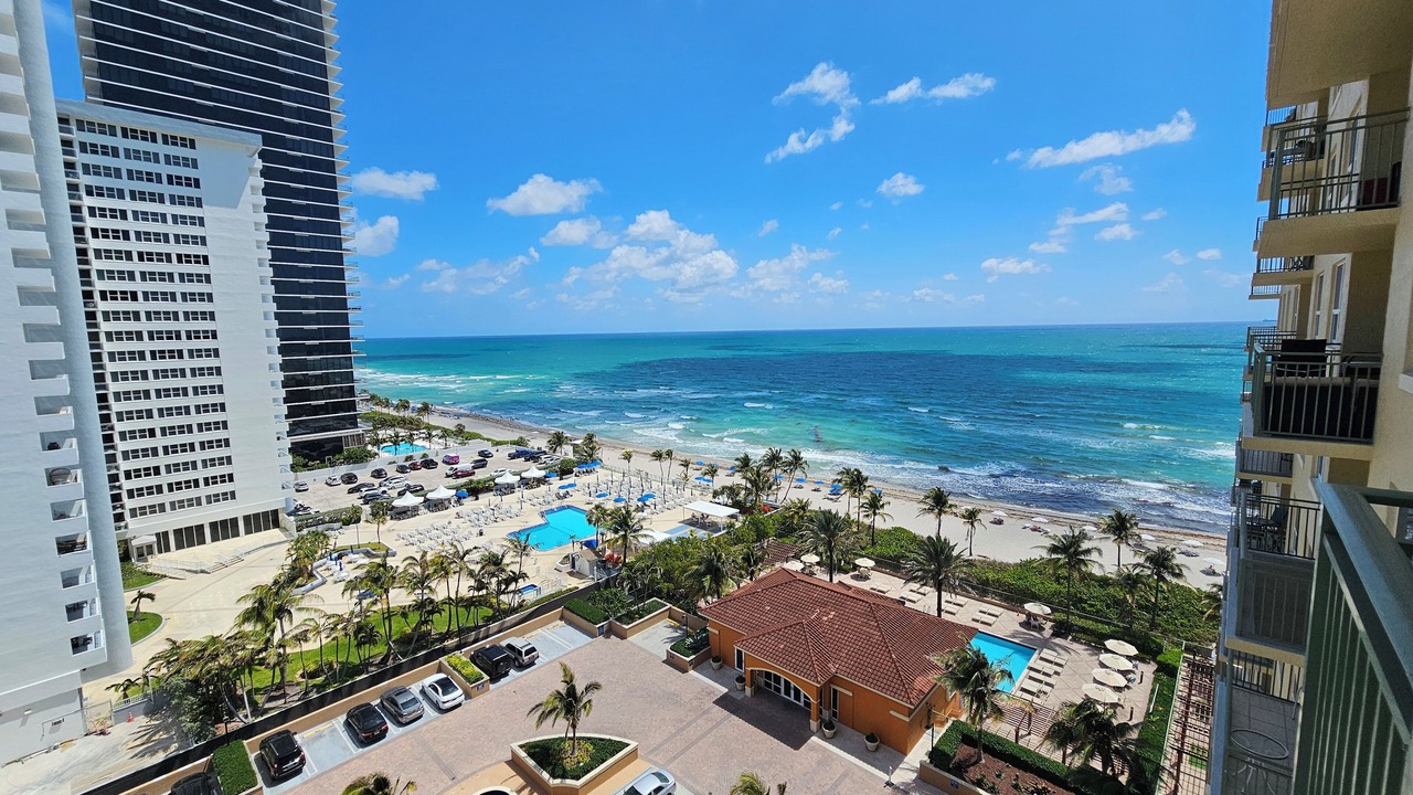 Photo of Patio Balcony in Hallandale Beach