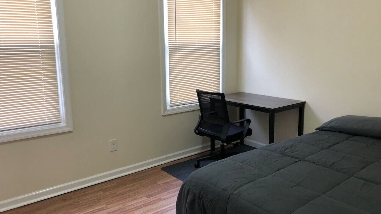 Photo of Bedroom in Weequahic