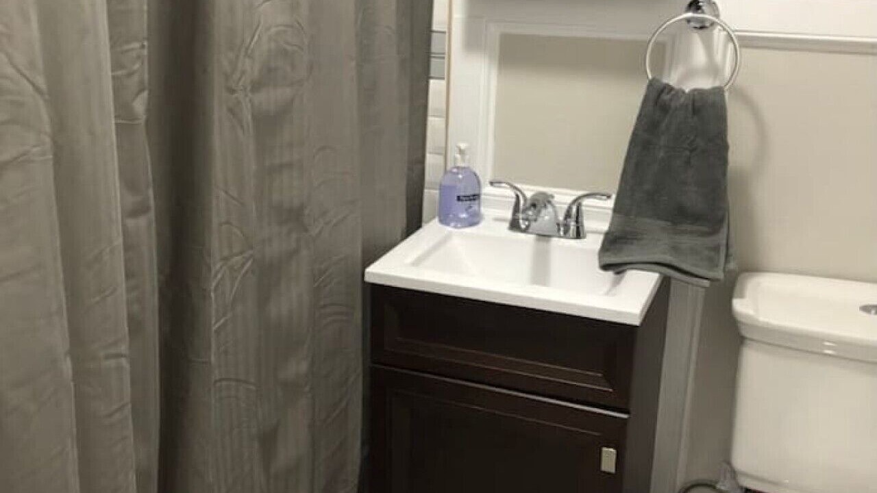 Photo of Bathroom in Union City