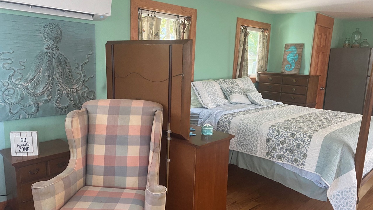 Photo of Bedroom in Earlville