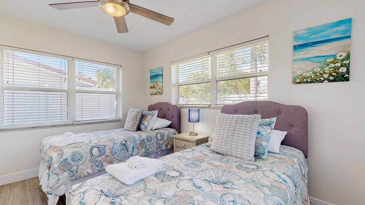 Photo of Bedroom in Harbor Village