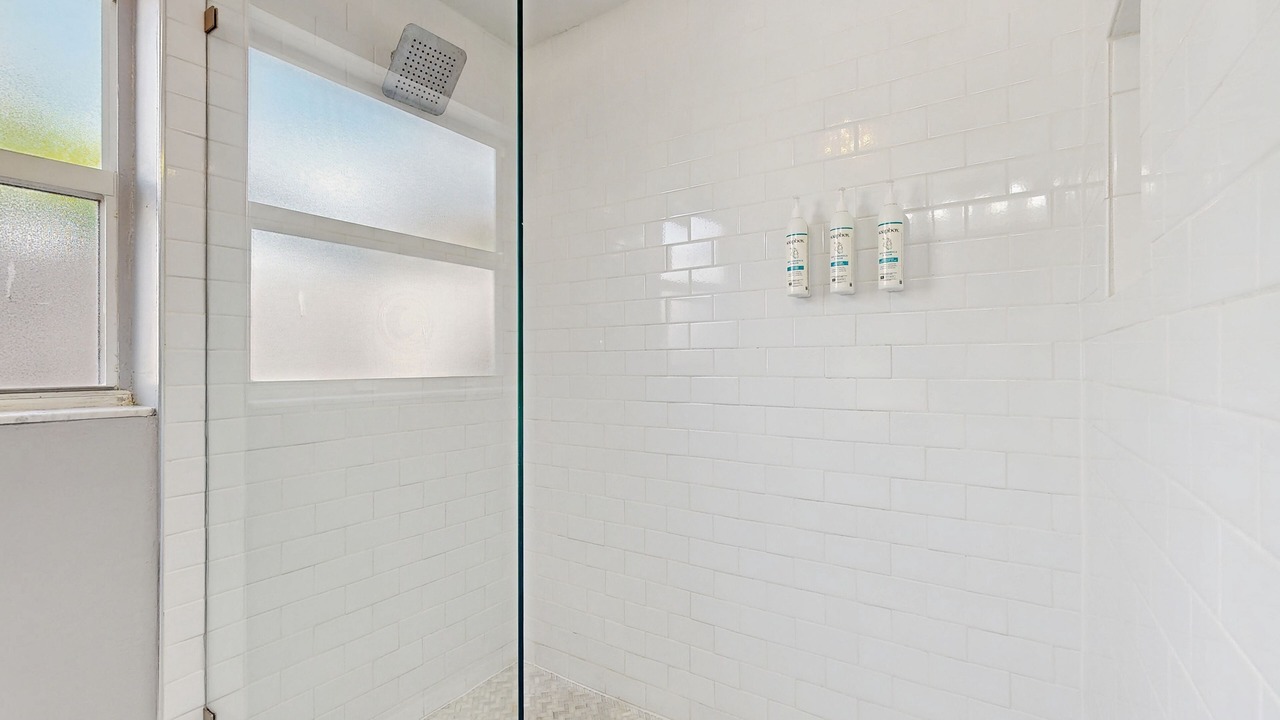 Photo of Bathroom in Harbor Village