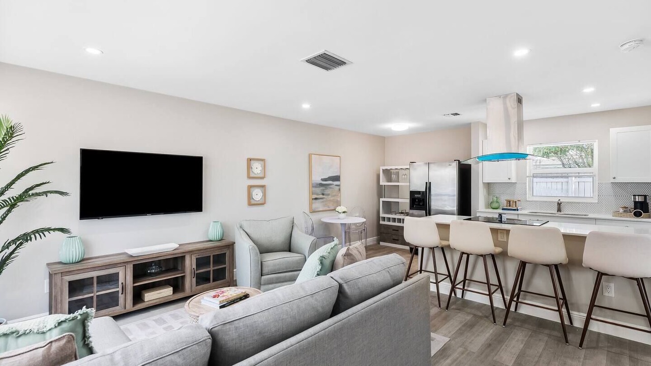 Photo of Livingroom in Coral Ridge