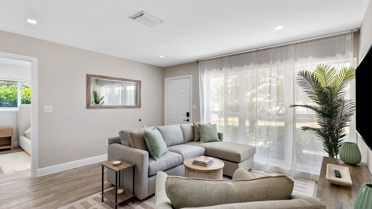 Photo of Livingroom in Coral Ridge
