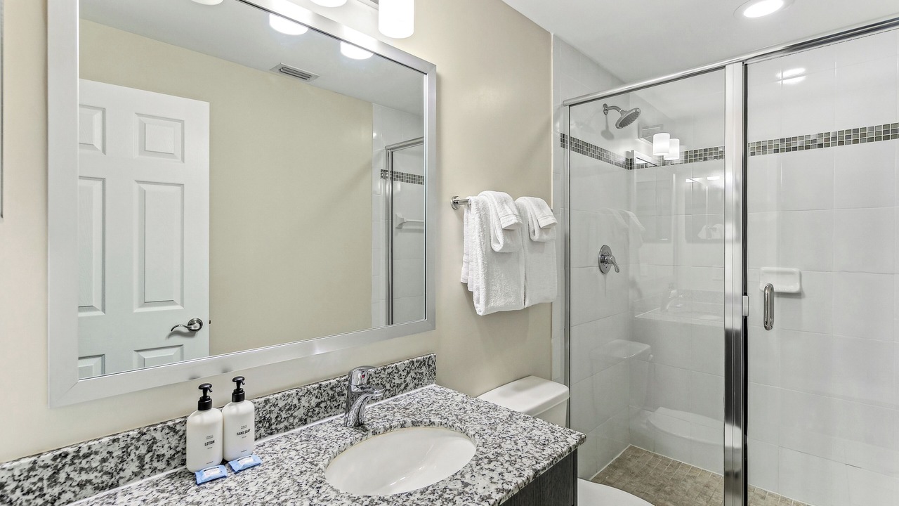 Photo of Bathroom in Park East
