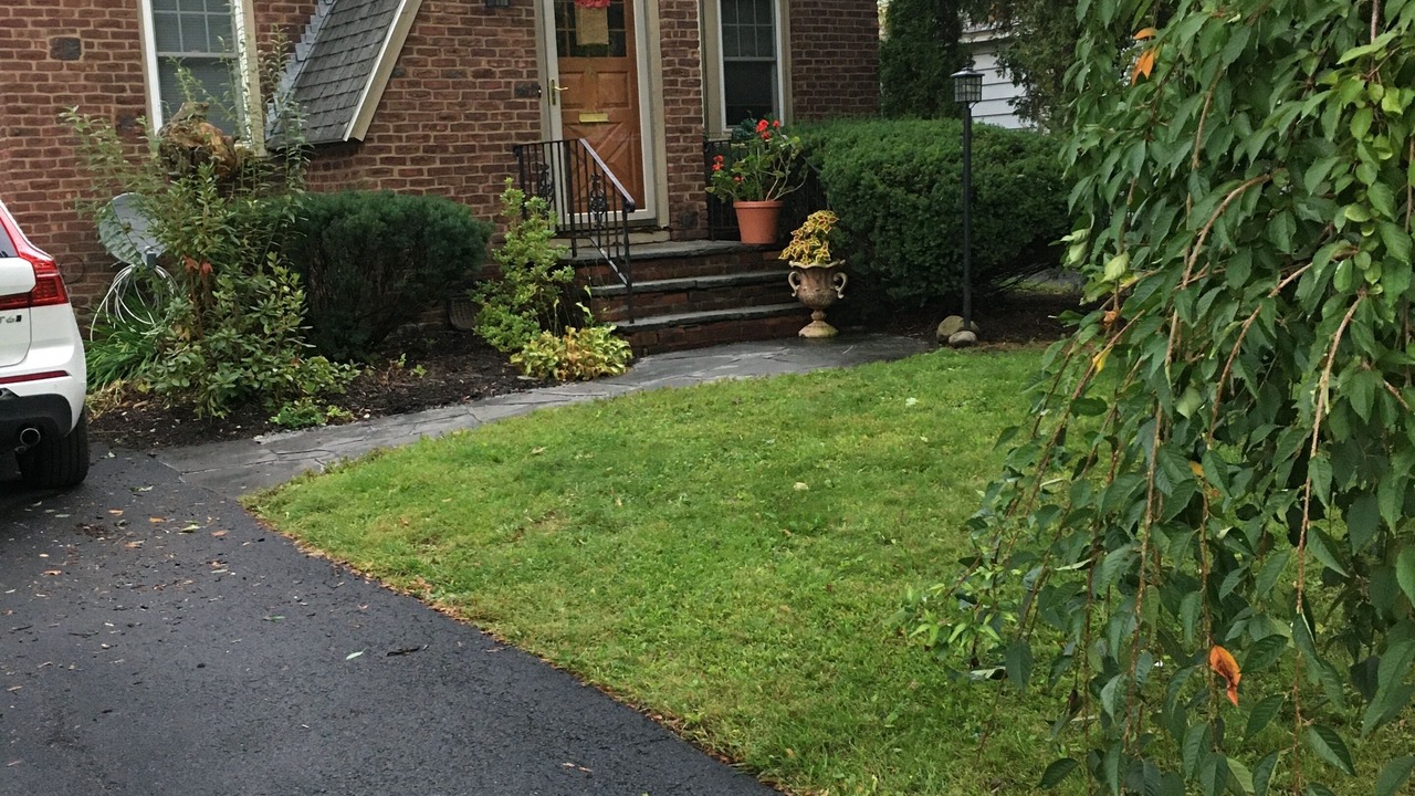 Photo of Outdoor in Buckingham Lake - Crestwood