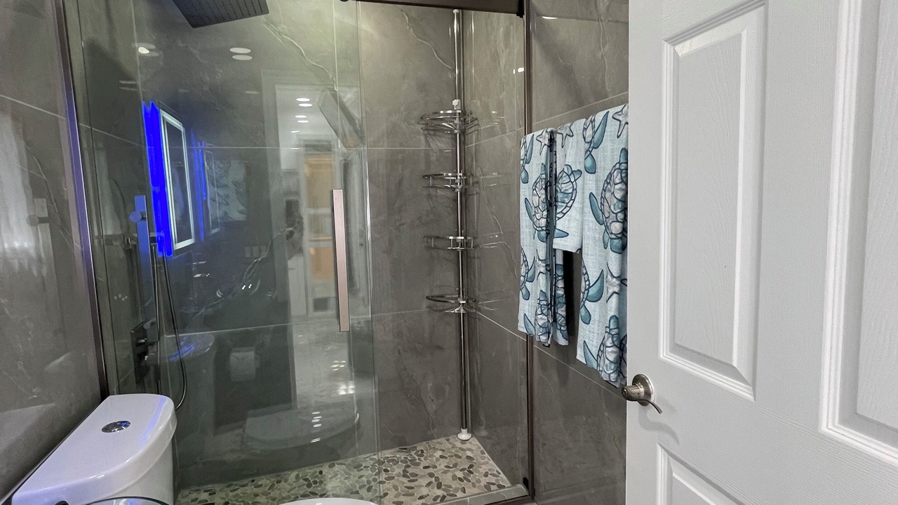 Photo of Bathroom in Driftwood