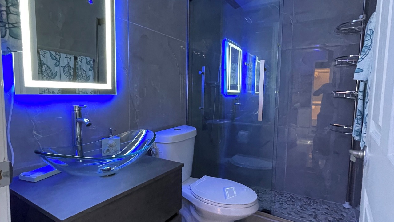 Photo of Bathroom in Driftwood
