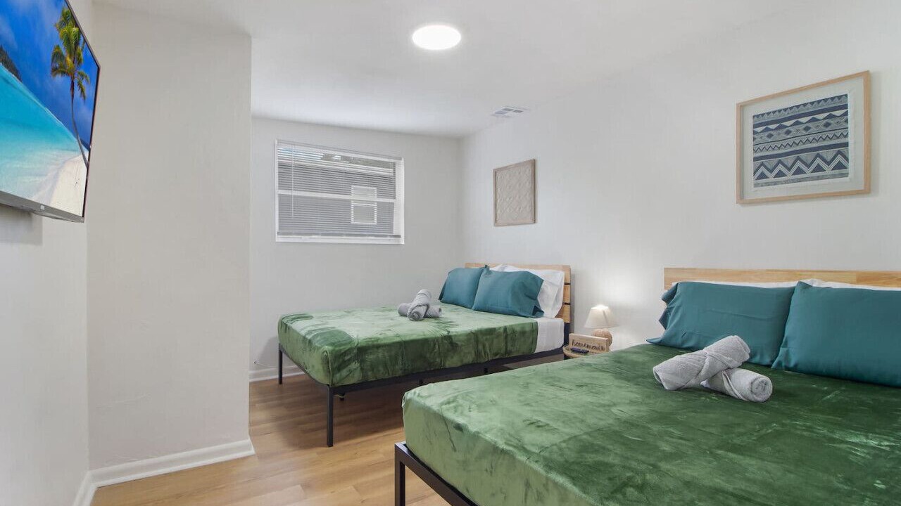 Photo of Bedroom in Hallandale Beach