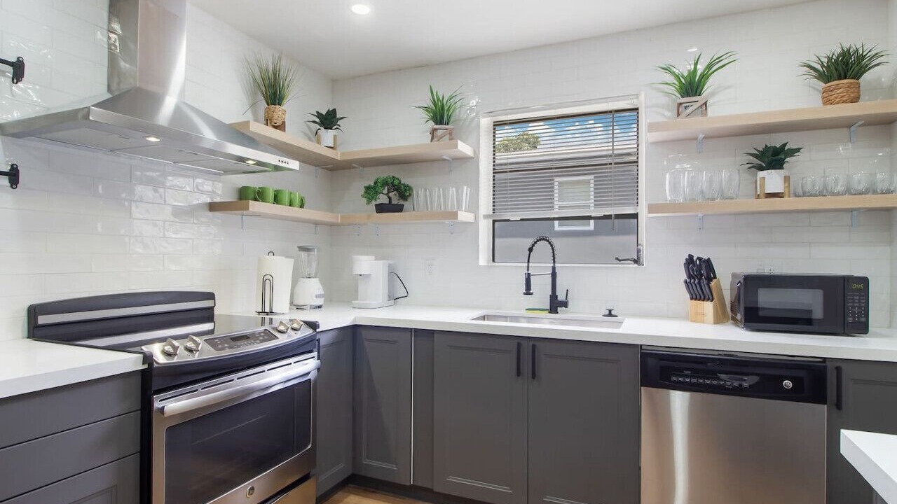 Photo of Kitchen in Hallandale Beach