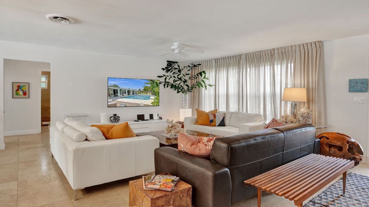 Photo of Livingroom in North Corals