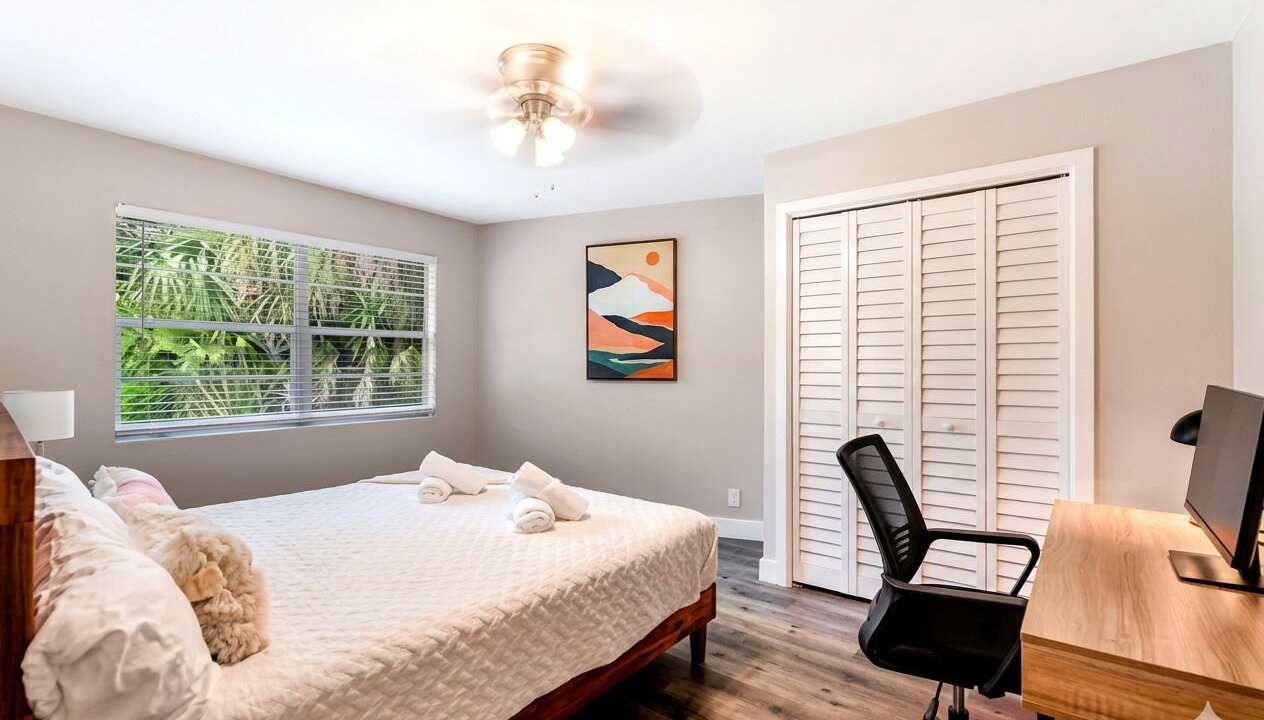 Photo of Bedroom in Pompano Beach