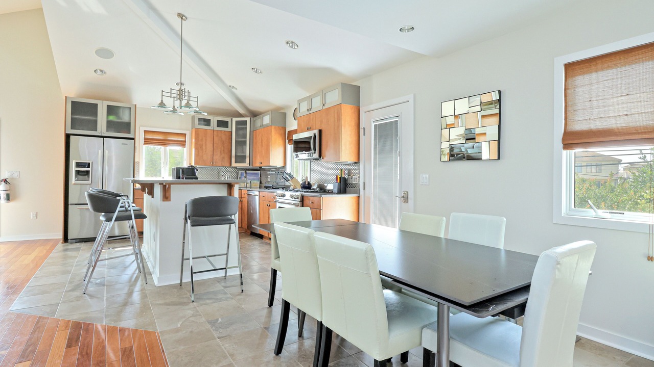 Photo of Bedroom in Loveladies