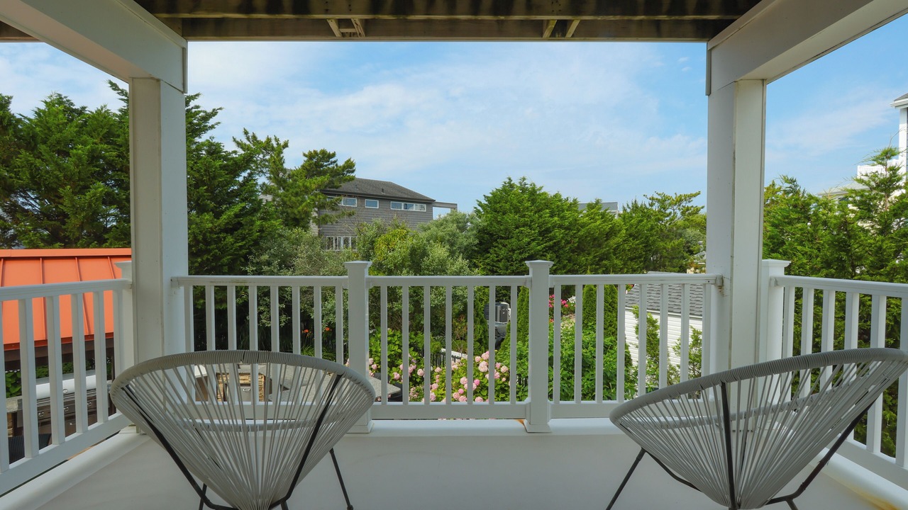 Photo of Patio Balcony in Loveladies