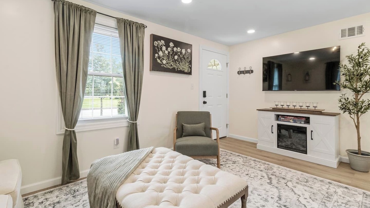 Photo of Bedroom in Cheektowaga