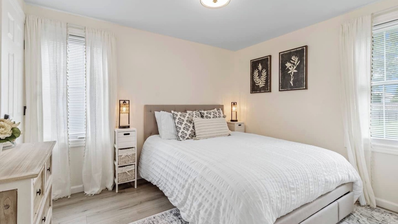 Photo of Bedroom in Cheektowaga