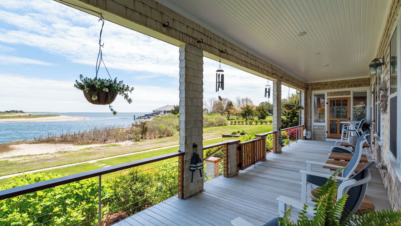 Photo of Patio Balcony in East Falmouth