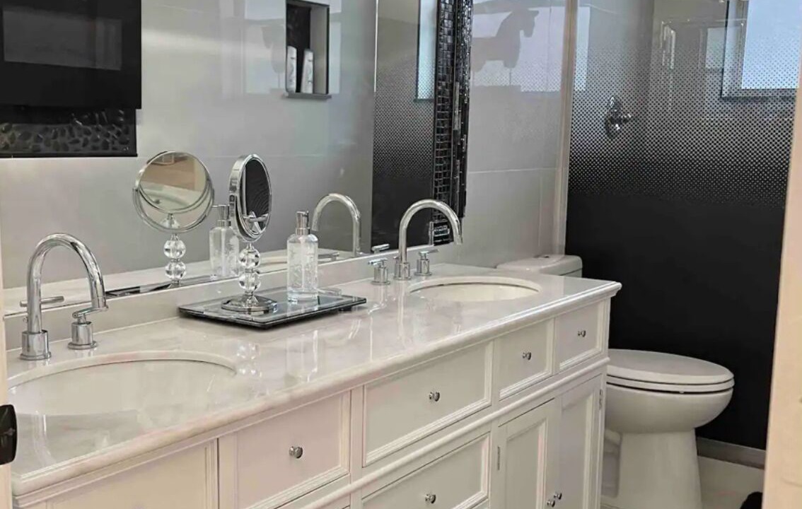Photo of Bathroom in Coral Springs