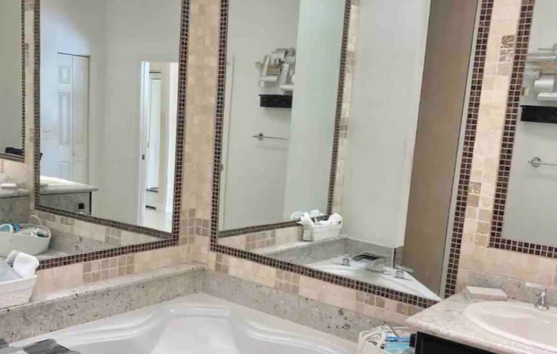 Photo of Bathroom in Coral Springs