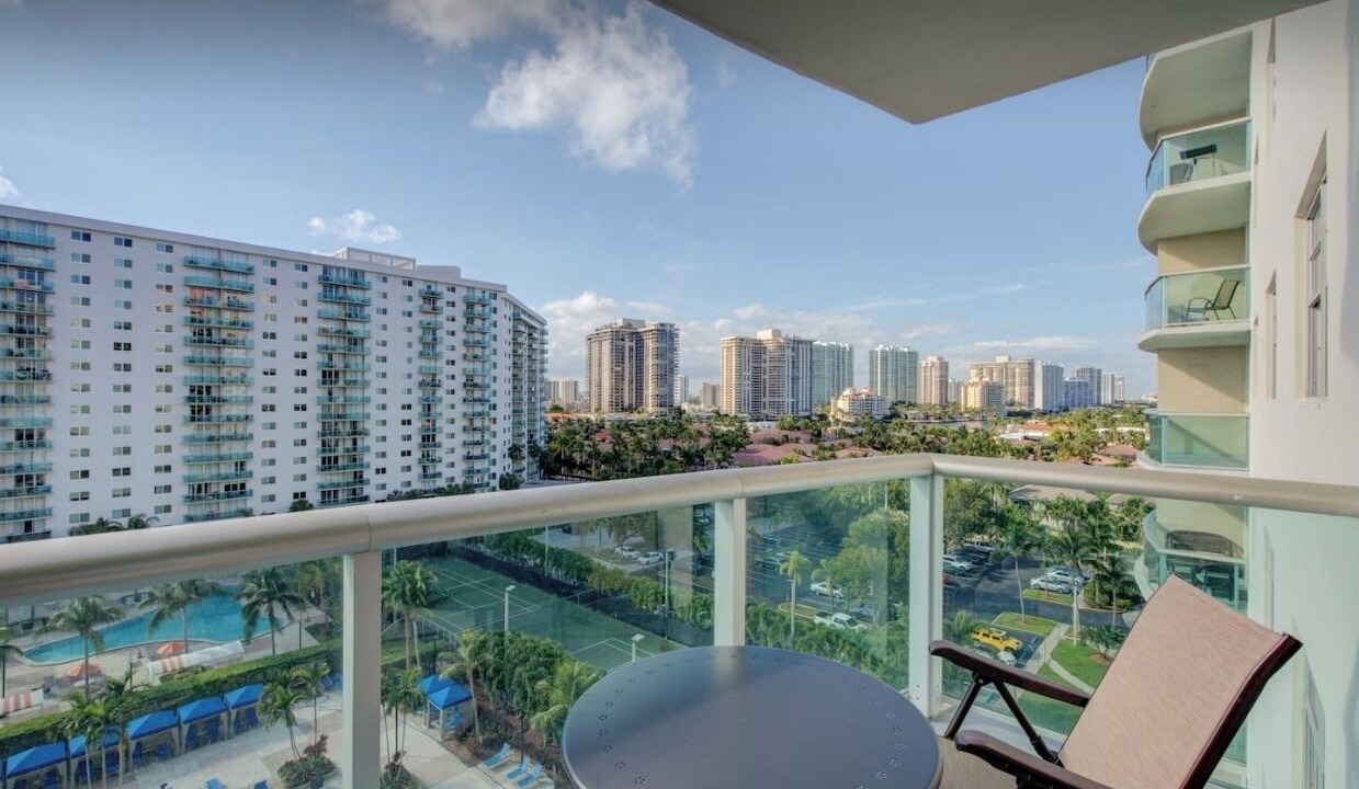Photo of Outdoor in Golden Beach