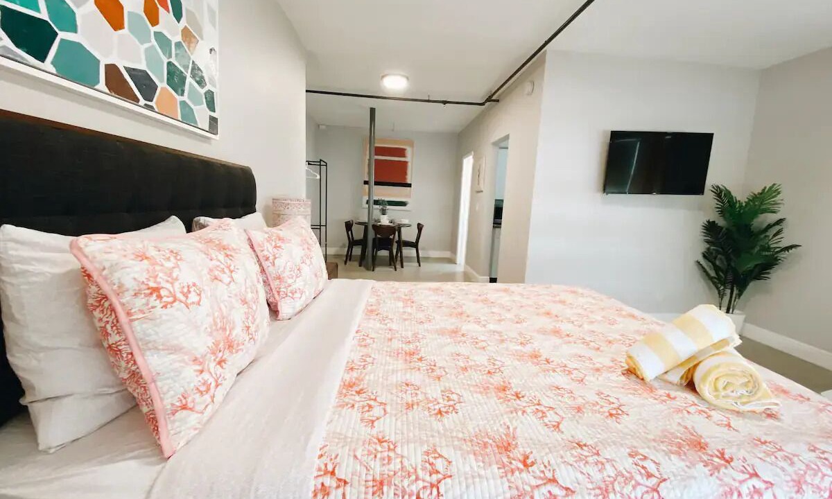 Photo of Bedroom in South Beach